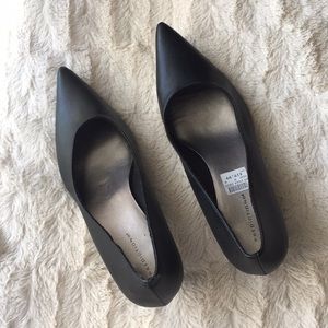 Black Pointed Toe Kitten Heels
